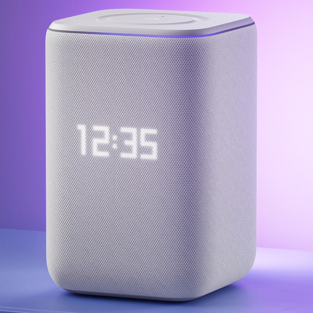 На фото изображено Умная портативная колонка Яндекс Станция 3, серый