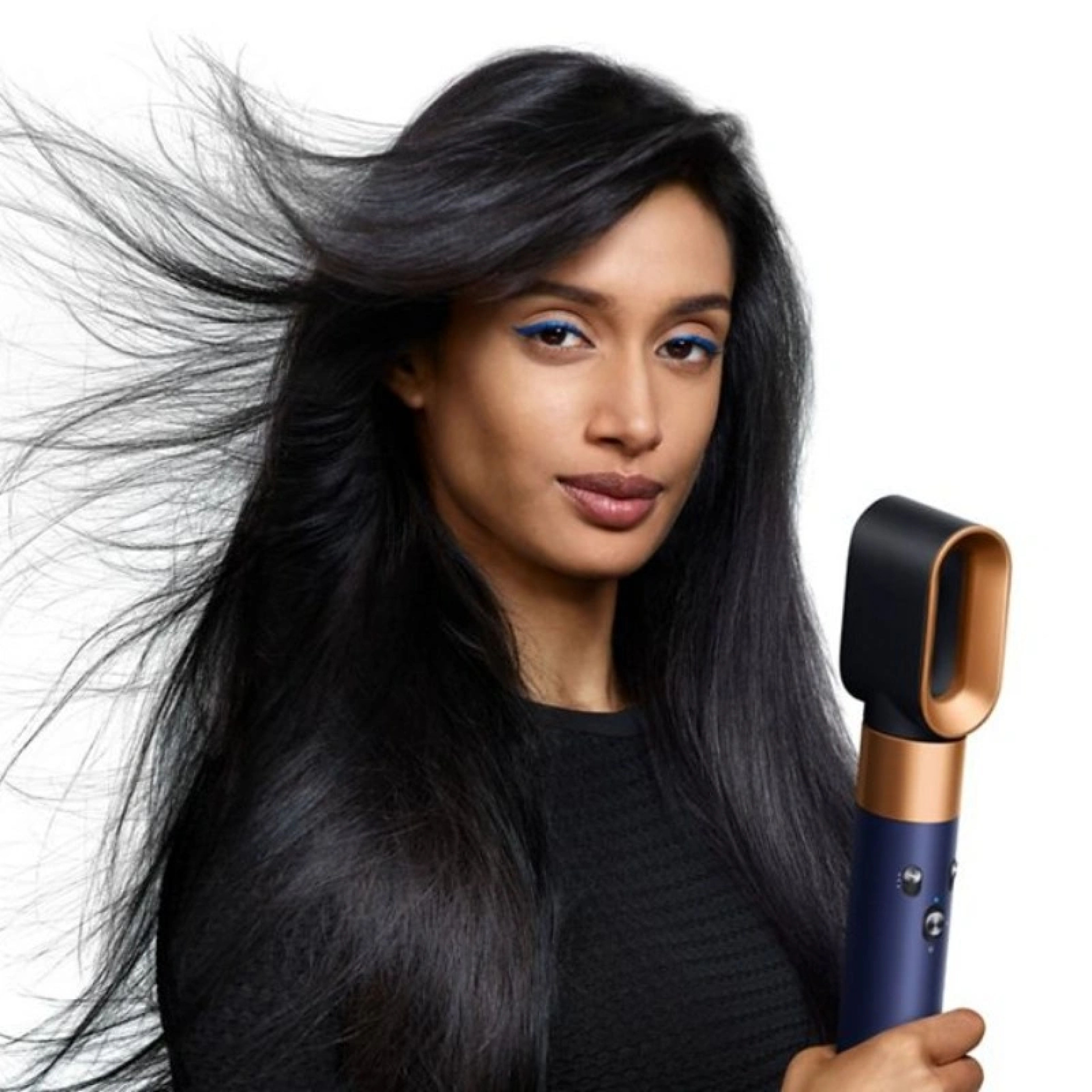На фото изображено Стайлер Dyson Airwrap ID HS08 Blue/Copper
